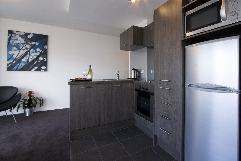 Bianco Off Queen Apartments Auckland Room photo